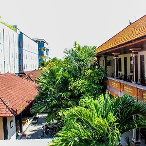 https://lolo-beach-inn.hotelsseminyak.net