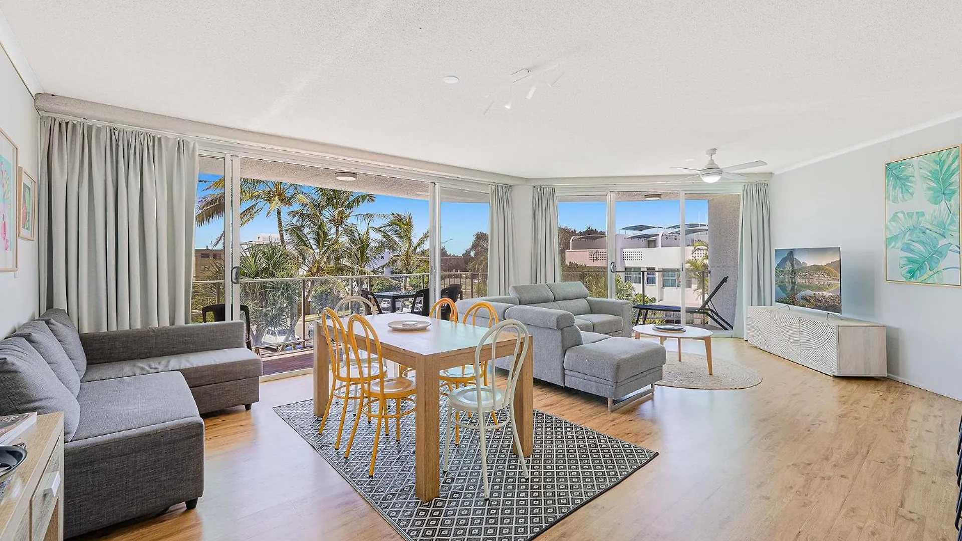 Aparthotel Chateau Royale Beach Resort Maroochydore Sunshine Coast