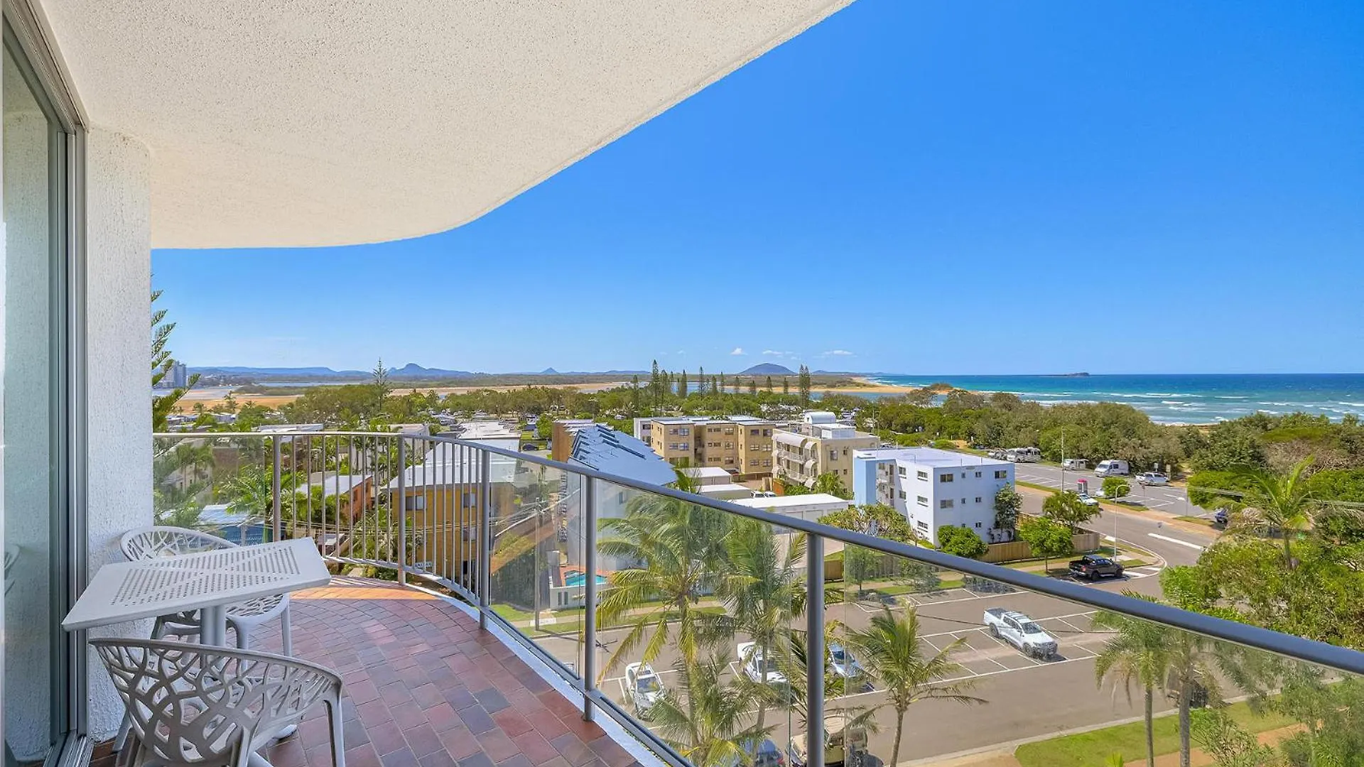 Chateau Royale Beach Resort Maroochydore Sunshine Coast Aparthotel
