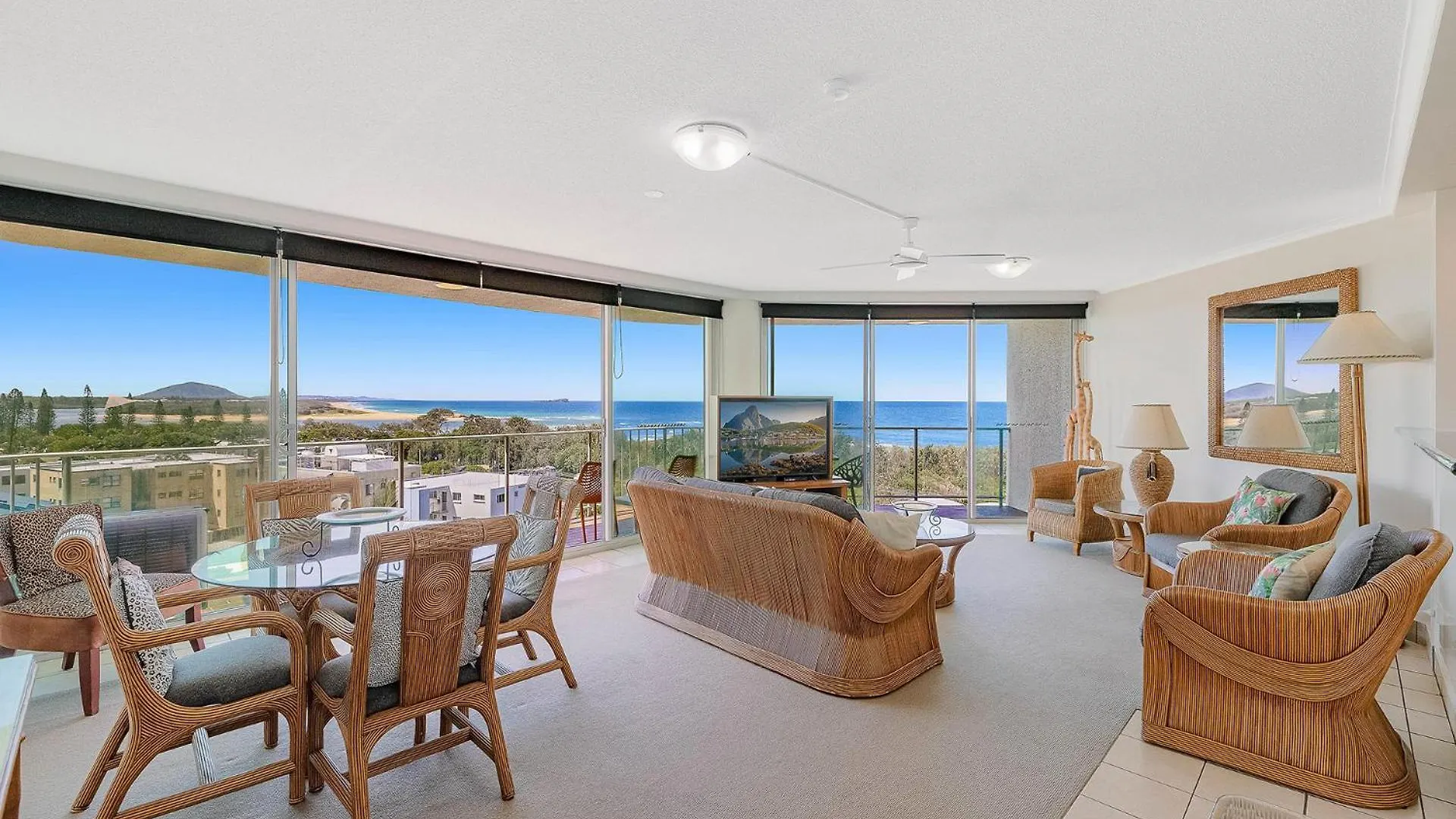 Chateau Royale Beach Resort Maroochydore Sunshine Coast Aparthotel