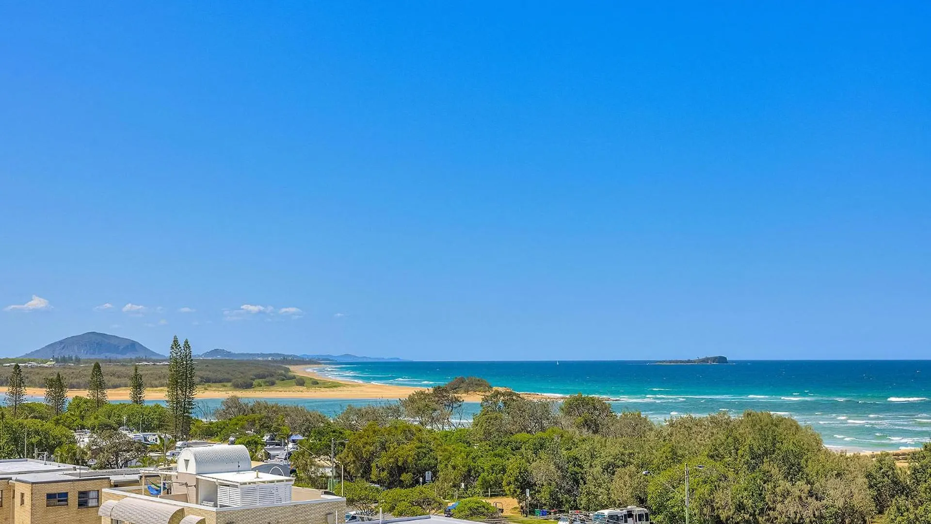 Aparthotel Chateau Royale Beach Resort Maroochydore Sunshine Coast