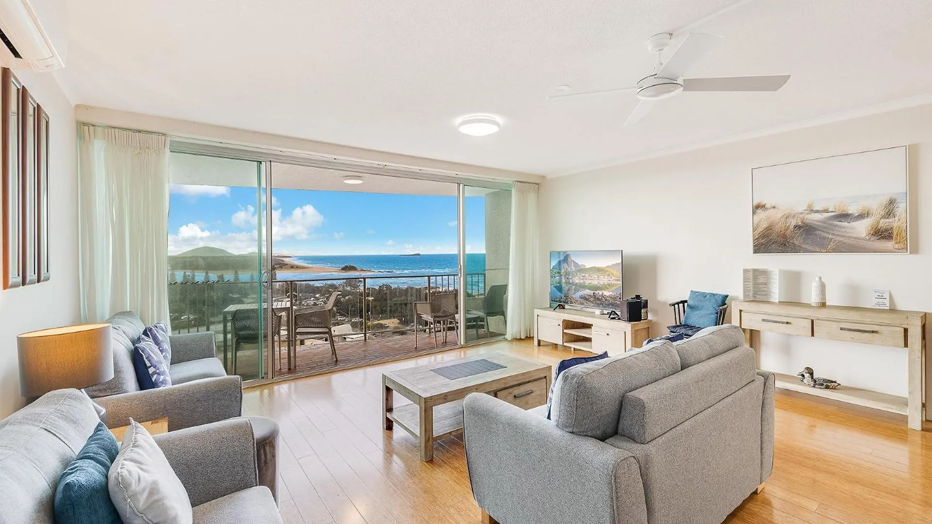 Aparthotel Chateau Royale Beach Resort Maroochydore Sunshine Coast