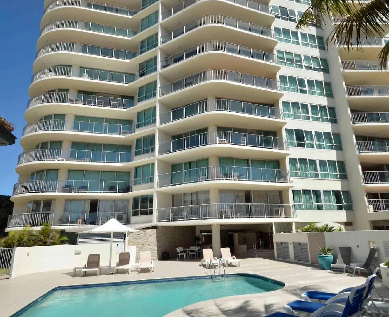 Aparthotel Chateau Royale Beach Resort Maroochydore Sunshine Coast