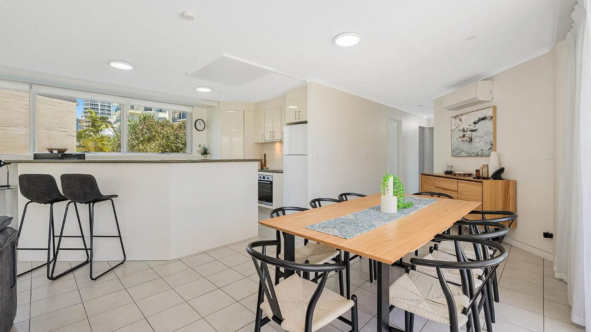 Chateau Royale Beach Resort Maroochydore Sunshine Coast Aparthotel